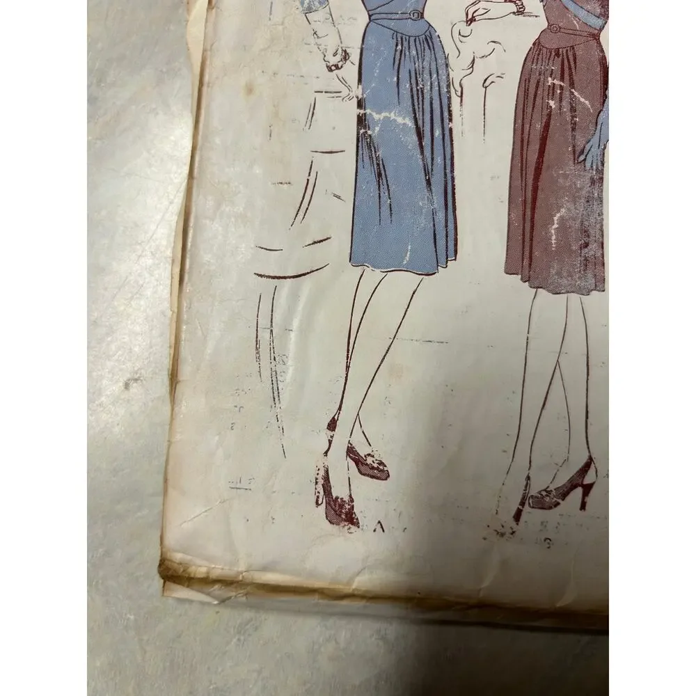 Vintage 1943‎ Butterick Pattern #2716 Misses One Piece Frock Dress Size 16 HTF